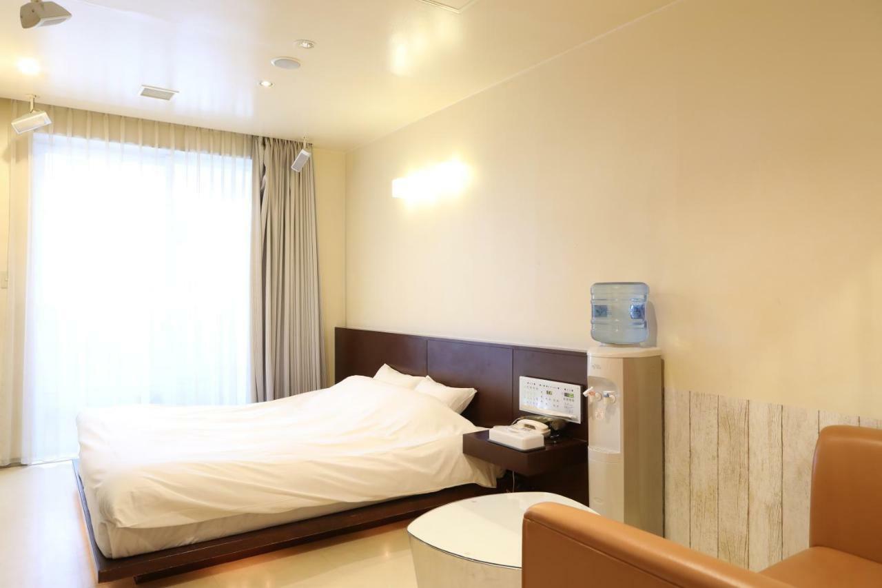C-HOTEL affetto Sapporo Camera foto
